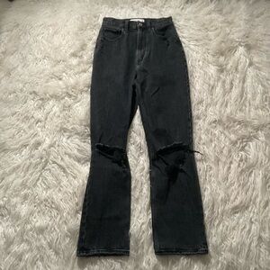 NWOT Abercrombie Curve Love The Ankle Straight Ultra High Rise‎ Jeans